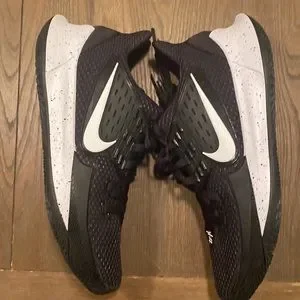 Nike | Shoes | Nike Kyrie Low 2 Black White Size 15 Mens  display picture 1
